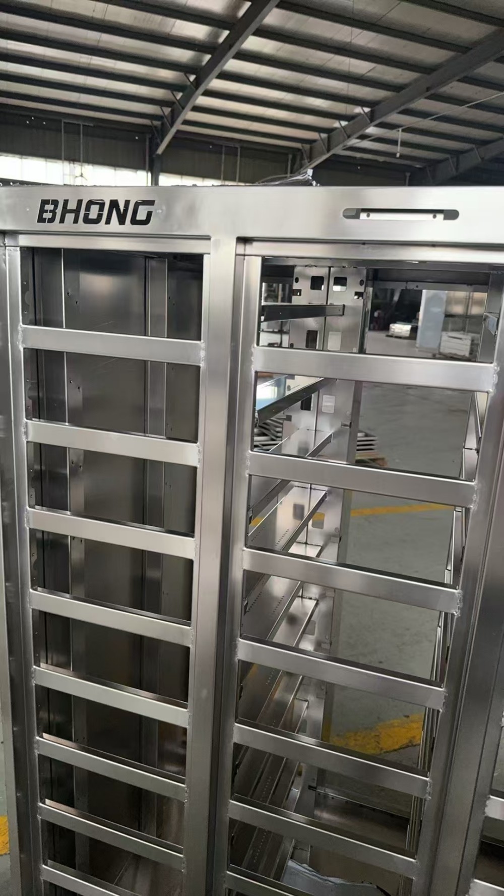 Energy storage cabinets