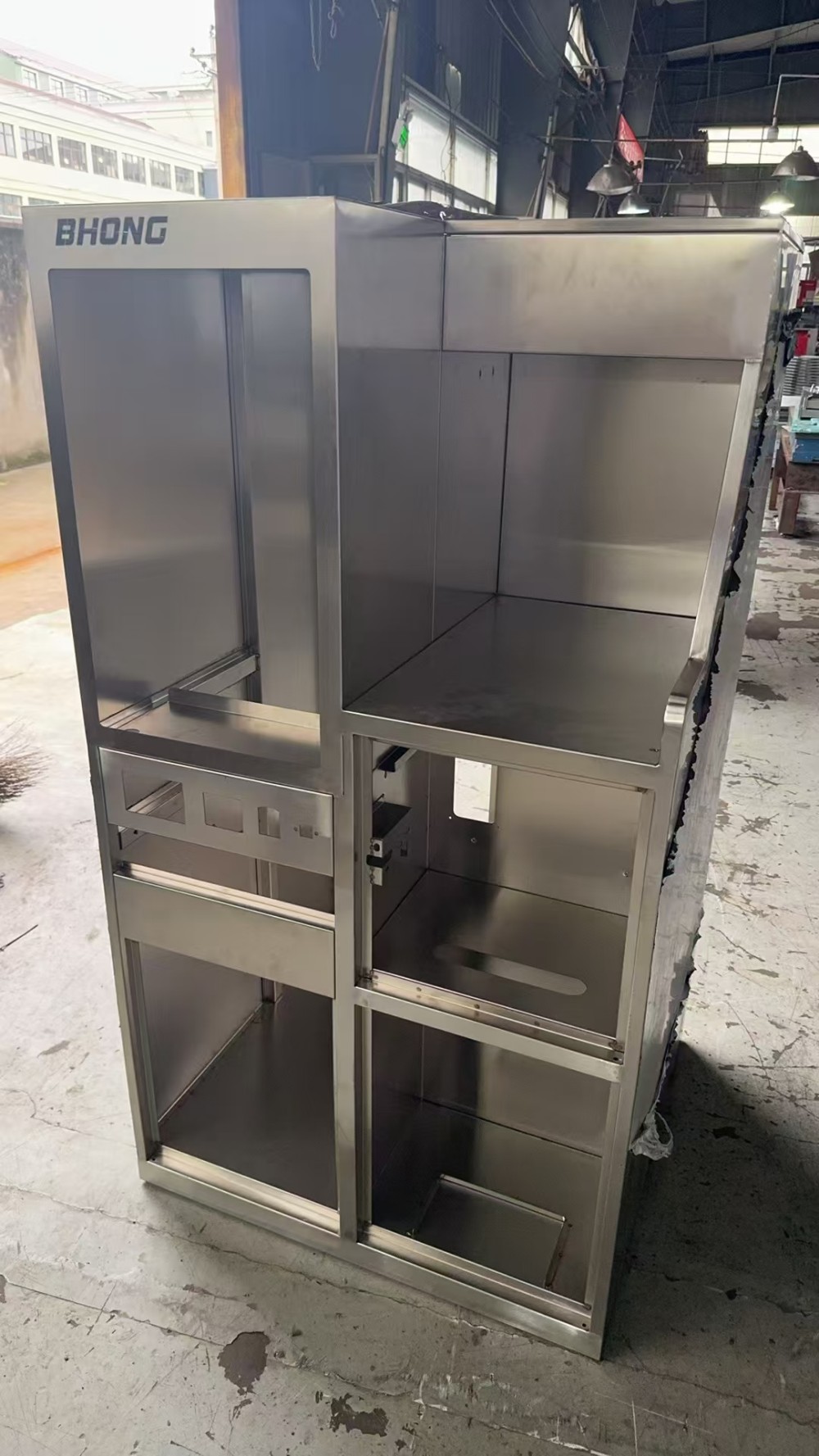 Energy storage cabinets